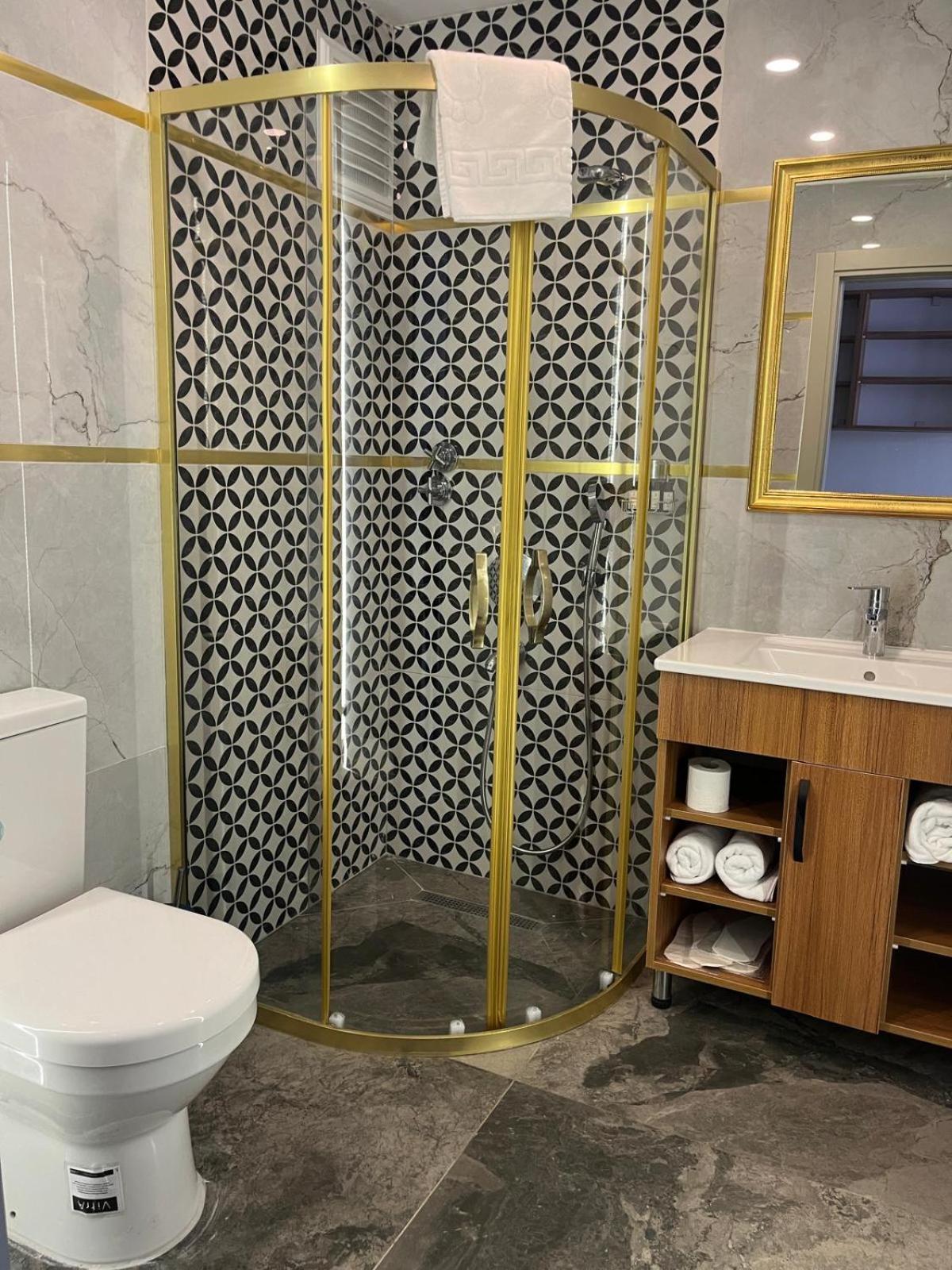 Golden Lux Hotel أنطاليا المظهر الخارجي الصورة