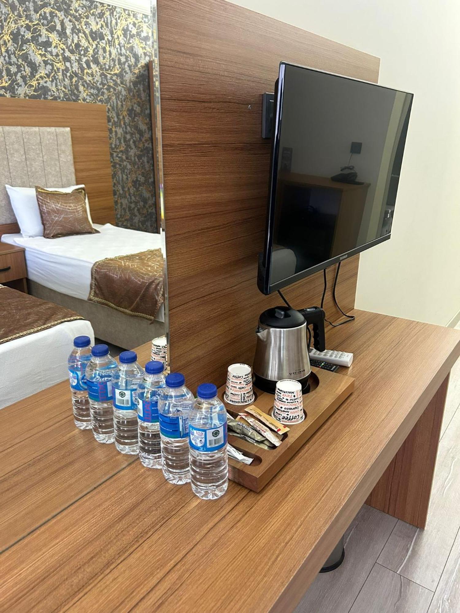 Golden Lux Hotel أنطاليا المظهر الخارجي الصورة